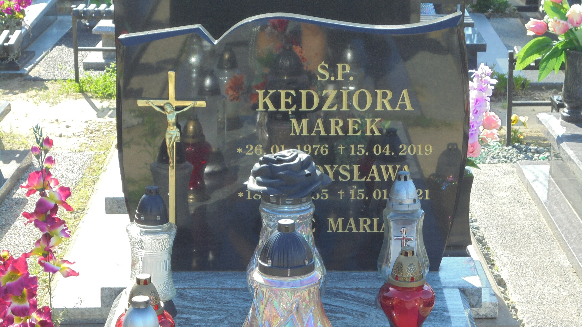 Marek Kędziora 1976 Człuchów Miasto - Grobonet - Wyszukiwarka osób pochowanych